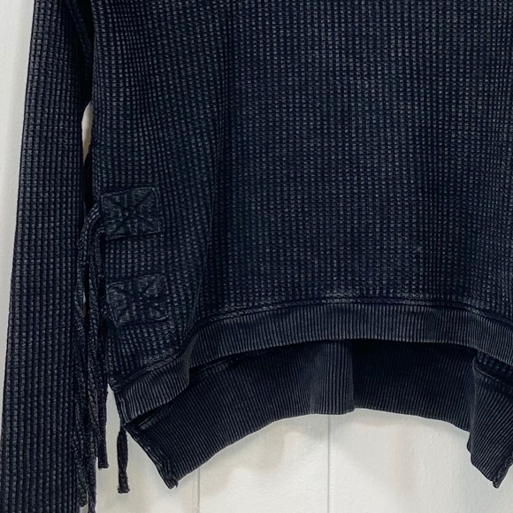 FP One Free People Cropped Thermal Interlaken Top - Picture 6 of 8